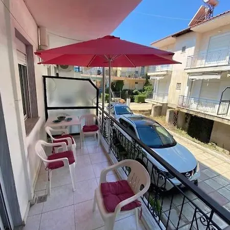 κοντά στη θάλασσα