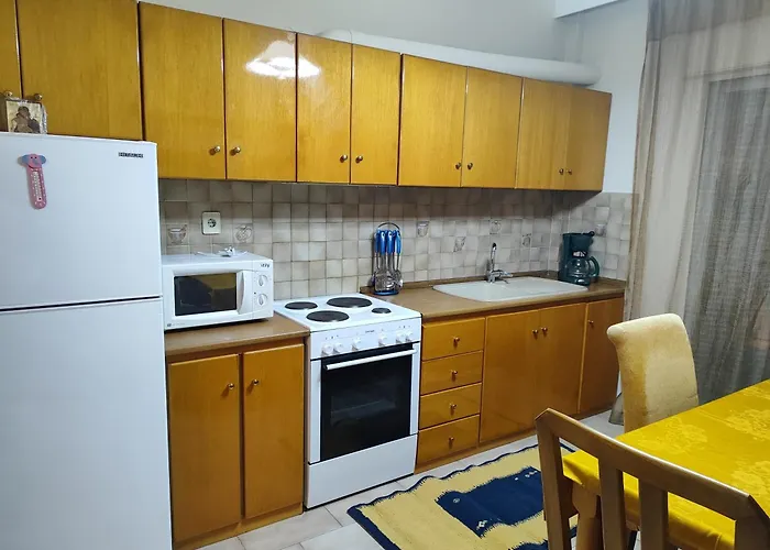 Φουντούκι * Véria